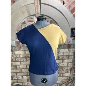 T-shirt diagonal color block navy blue tan